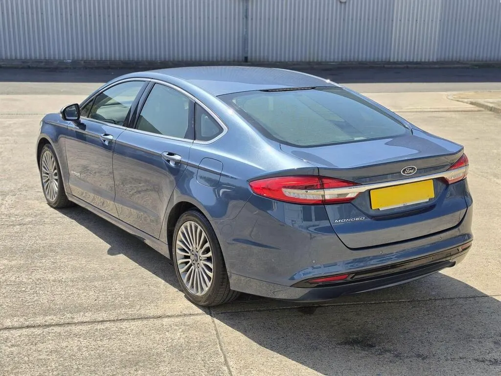 2019 Ford Mondeo 2.0 TiVCT Titanium Edition CVT in Blue — photo 2