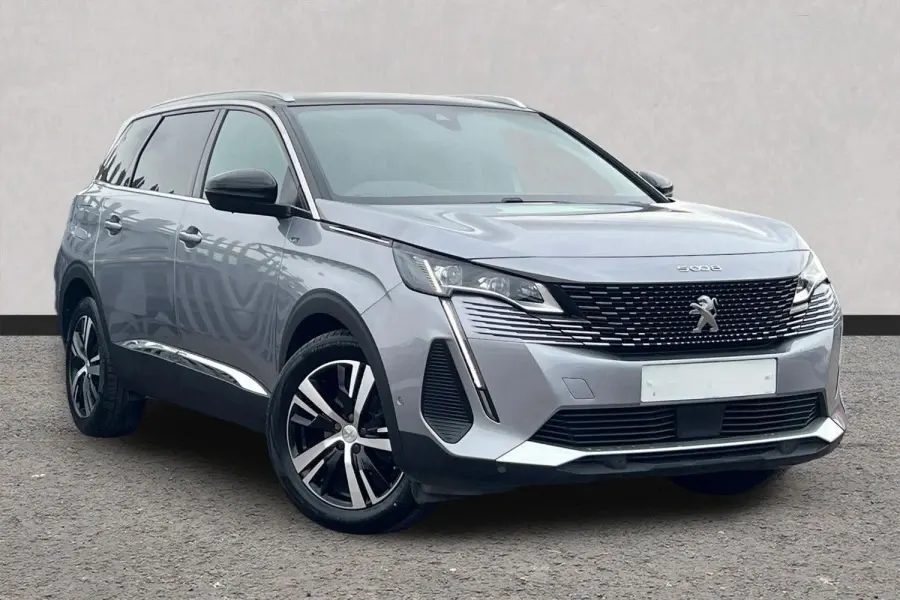 2023 Peugeot 5008 1.5 BlueHDi GT EAT8 in Grey — main photo