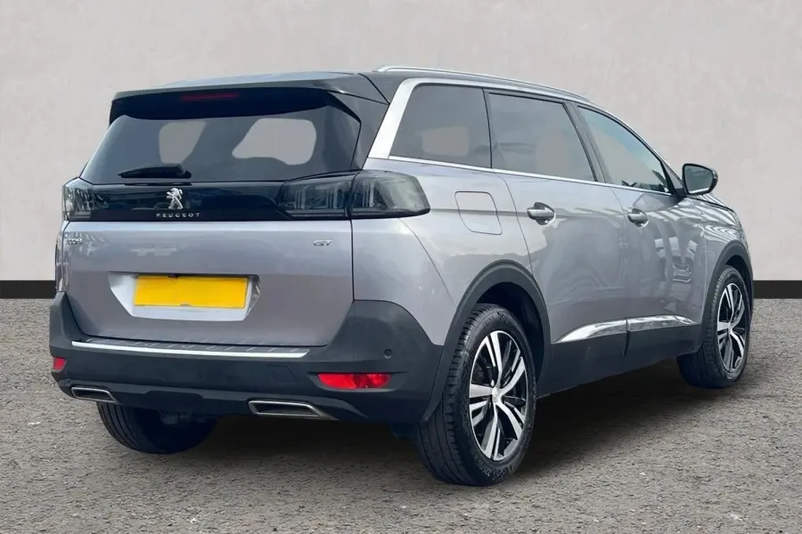 2023 Peugeot 5008 1.5 BlueHDi GT EAT8 in Grey — photo 3