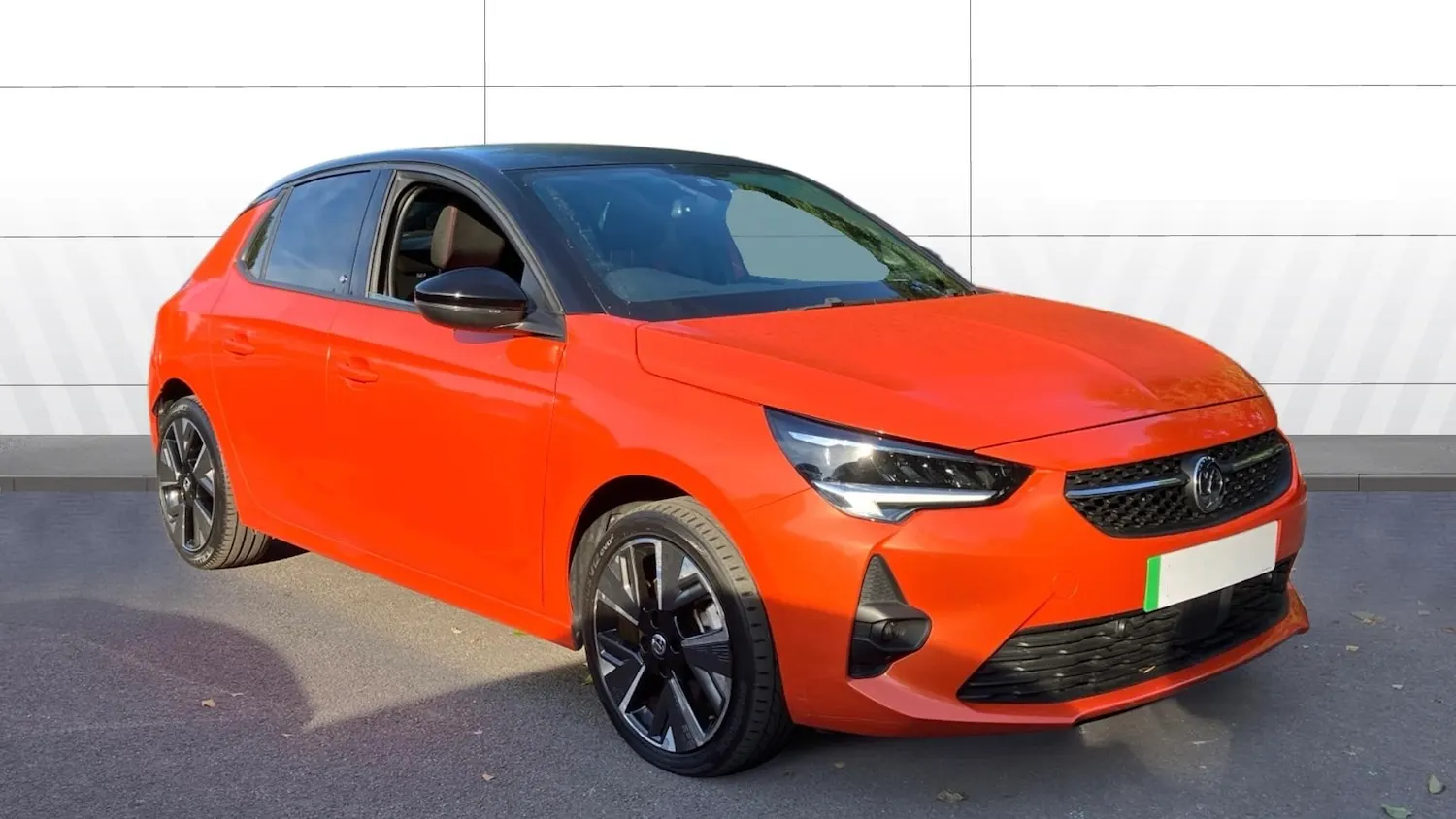 2022 Vauxhall Corsa-e 100kW SRi Premium 50kWh Auto in Orange — main photo